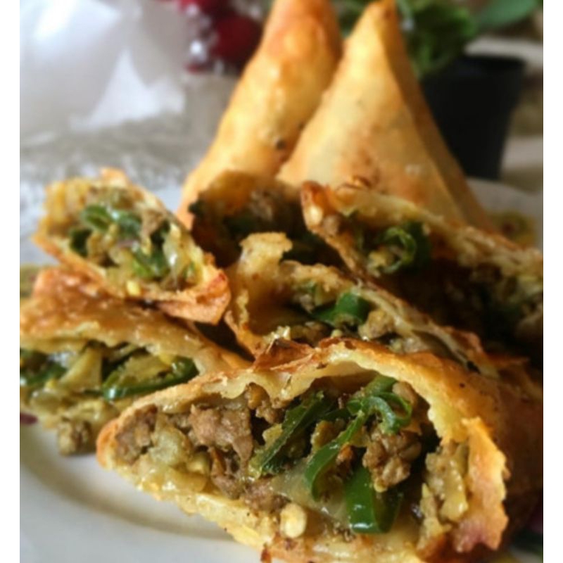 

samosa daging cabe ijo