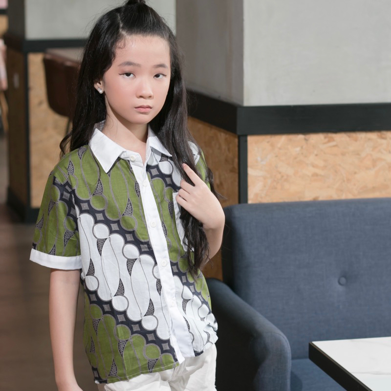 Kemeja Batik Anak Laki Laki Perempuan Raine Kemeja Batik Anak Unisex Cewek Putih Berkerah Kancing De