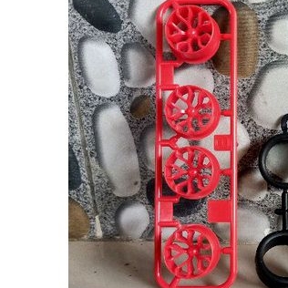 Tamiya Pelek Velg Medium Y Spoke Red Merah