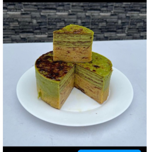 

lapis makjo per potong