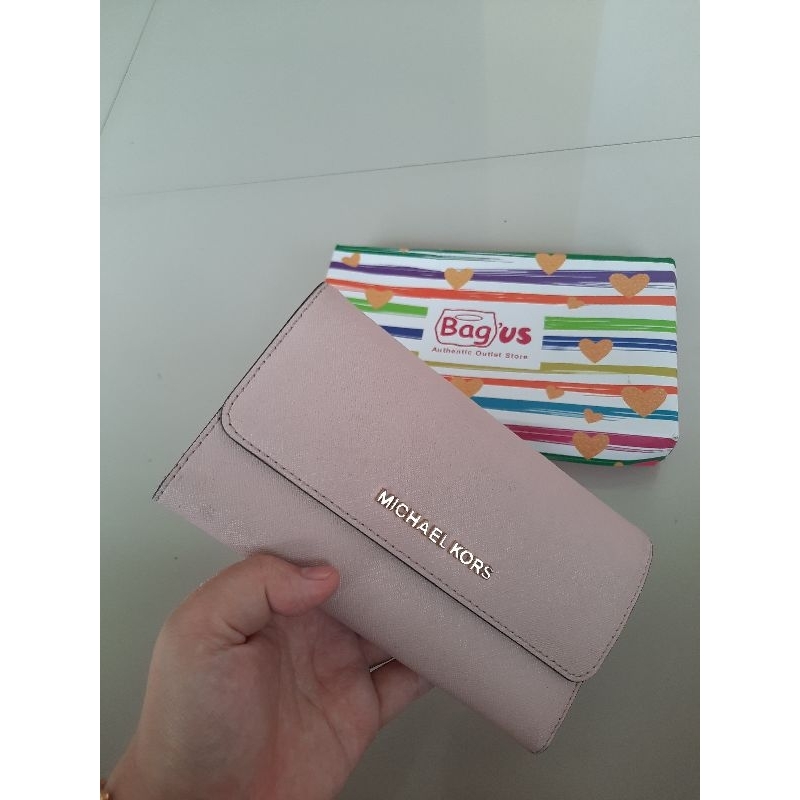 dompet michael kors