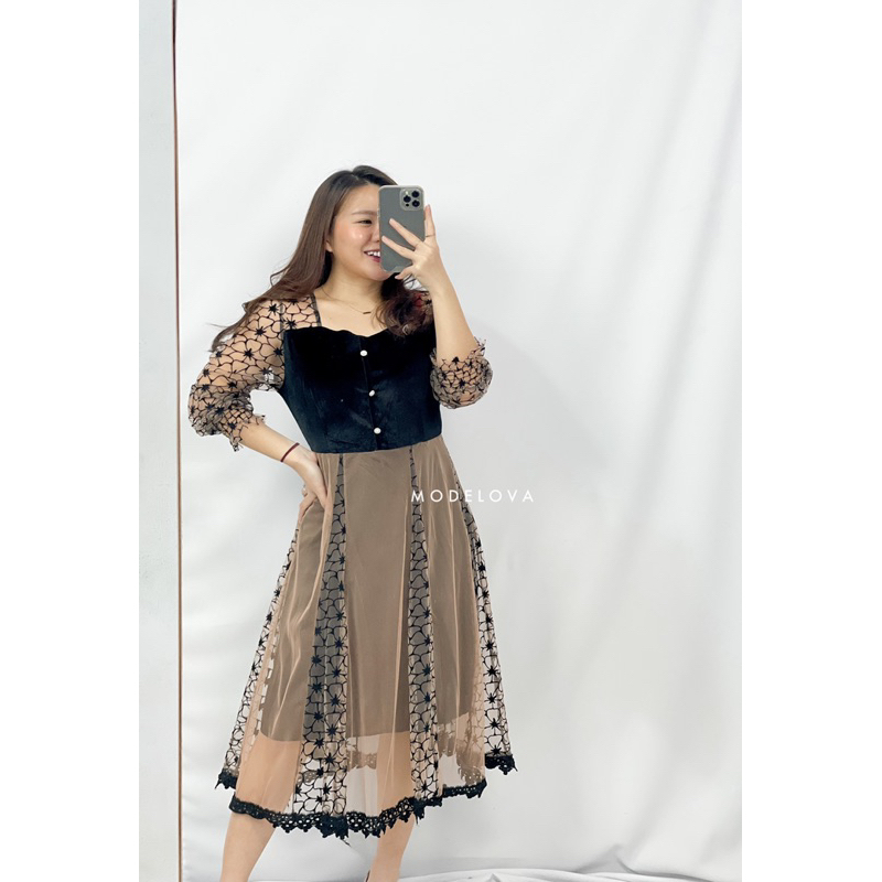 MDLV ~ 18129# Ellalia Midi Dress import