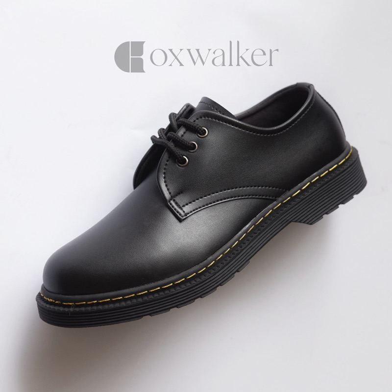 sepatu casual formal pria pantofel casual kerja kantor Davies Black by oxwalker