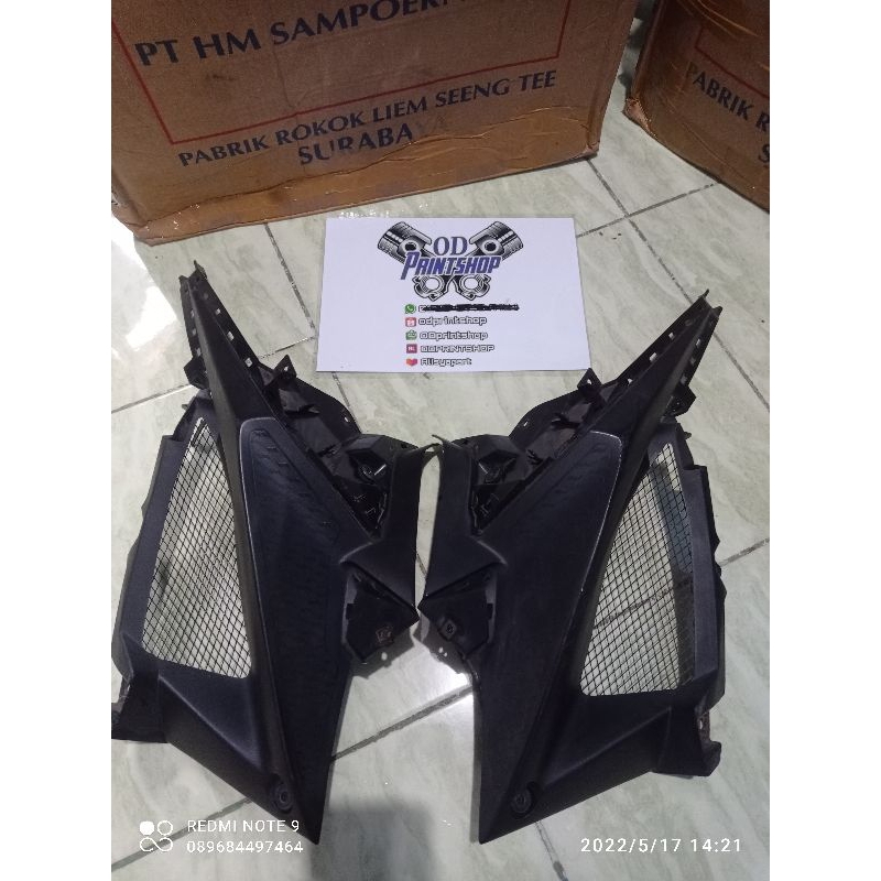 Body kasar / Panel Fairing kanan kiri r15 v3 original copotan