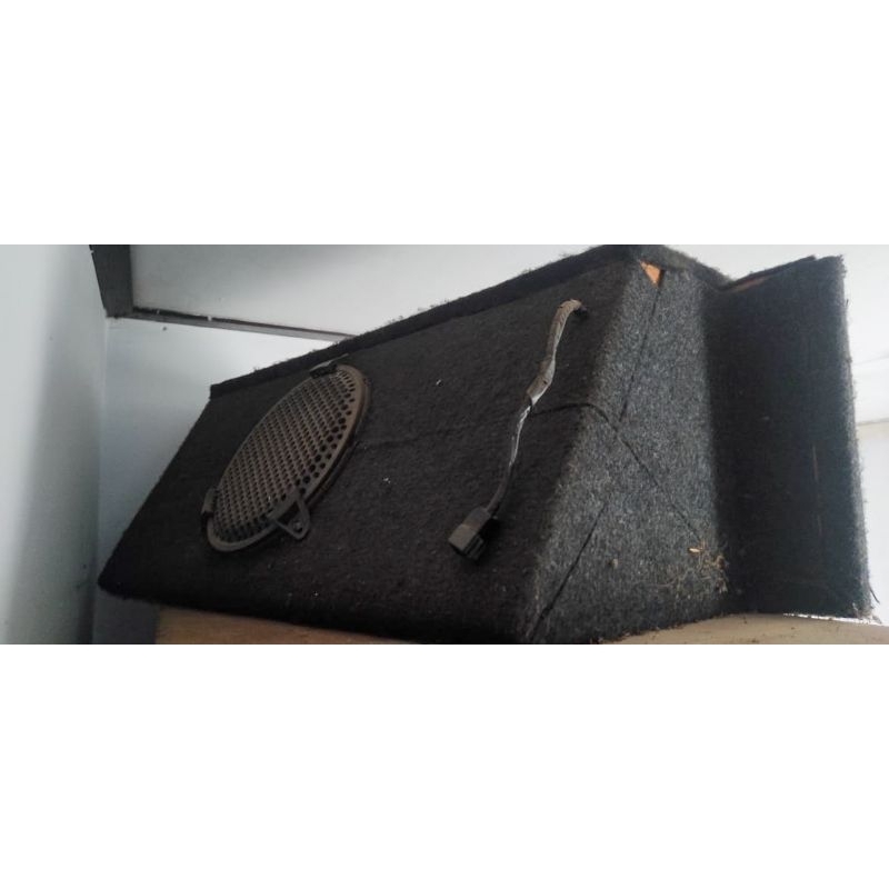 Sound Speaker Bagasi Mobil Bekas