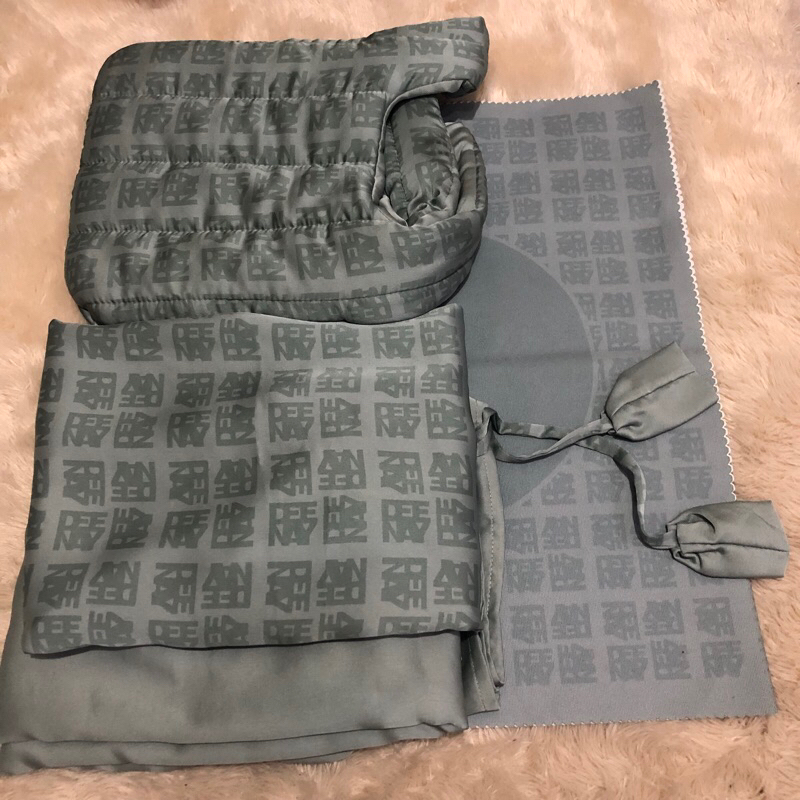 preloved mukena deenay monogram sage green(bookeed) SOLD