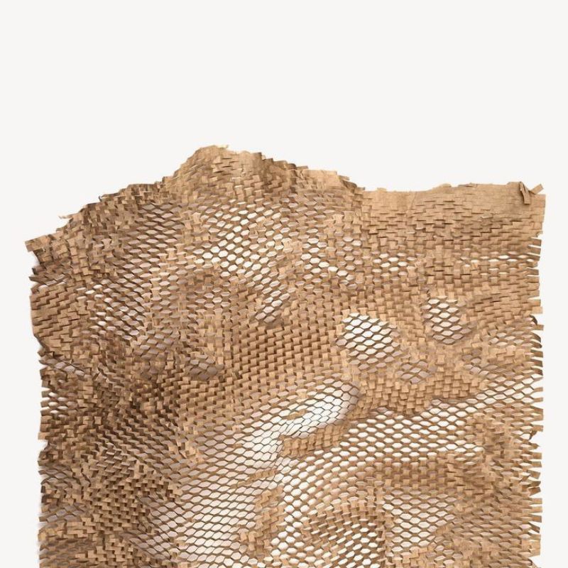 

CROSEEYAOFFICIAL additional honeycomb wrap upcycled box