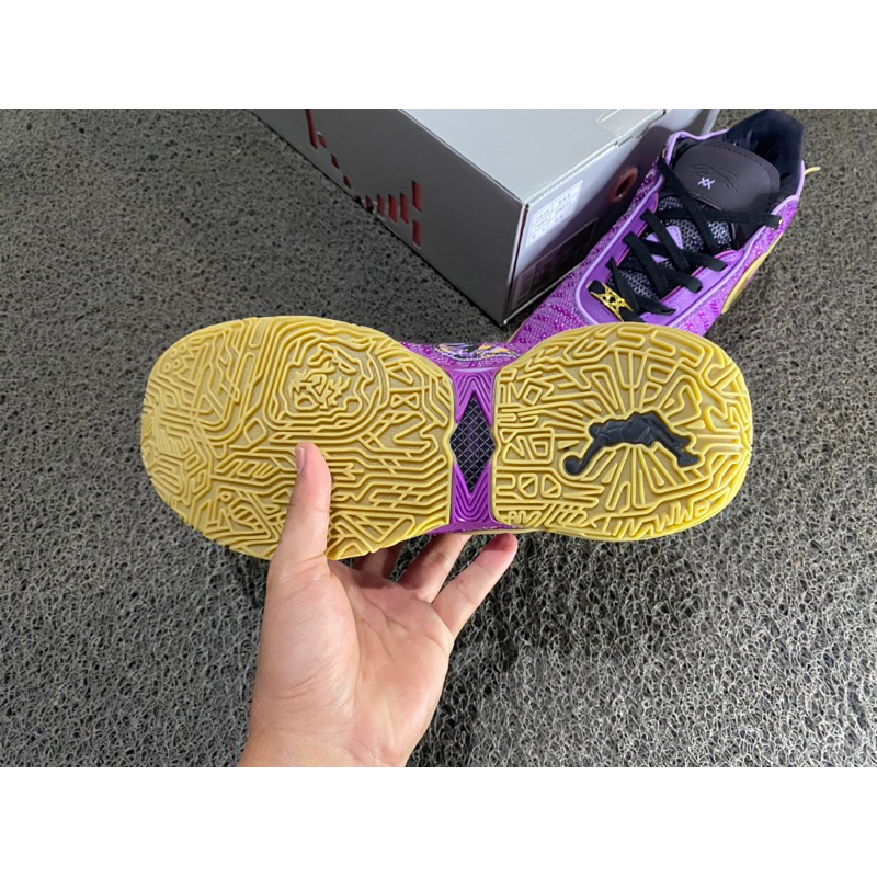 Terbaru (Size 36-46) Lebron 20 Vivid Purple / Sepatu Basket