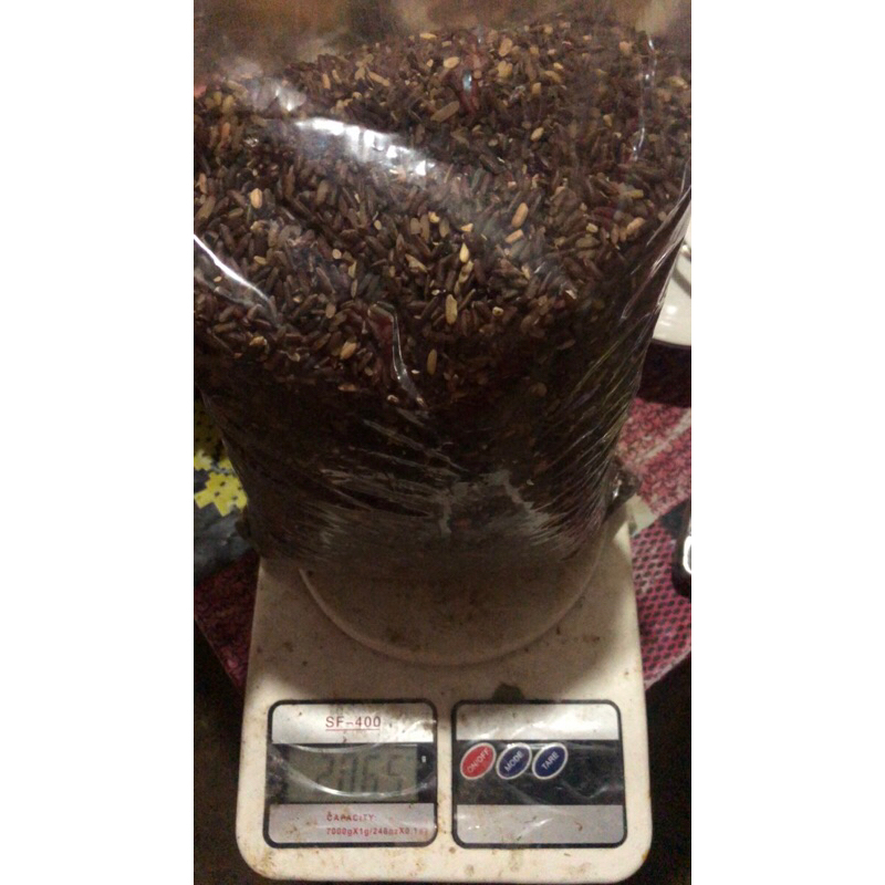 

beras hitam