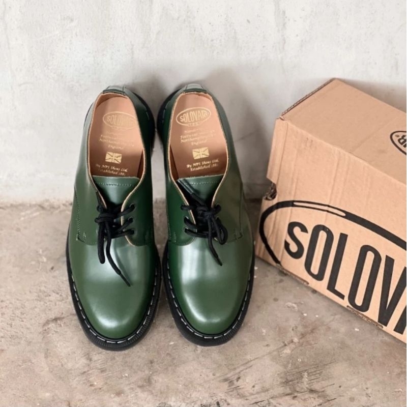 SEPATU DOCMART DR MARTENS SOLOVAIR 1461 GREEN SIZE 42 - 43 NEW ORIGINAL