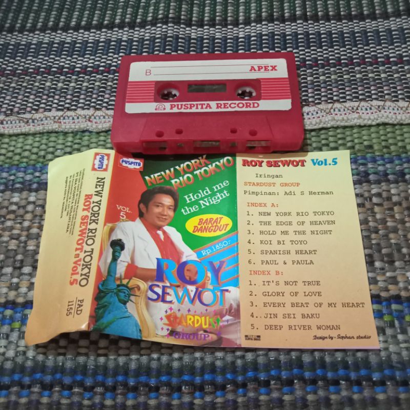 Kaset pita Roy Sewot