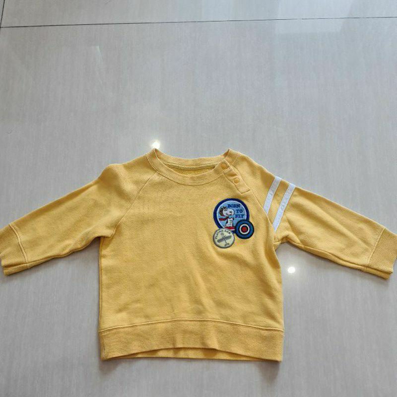 preloved sweater jaket snoopy uniqlo untuk bayi