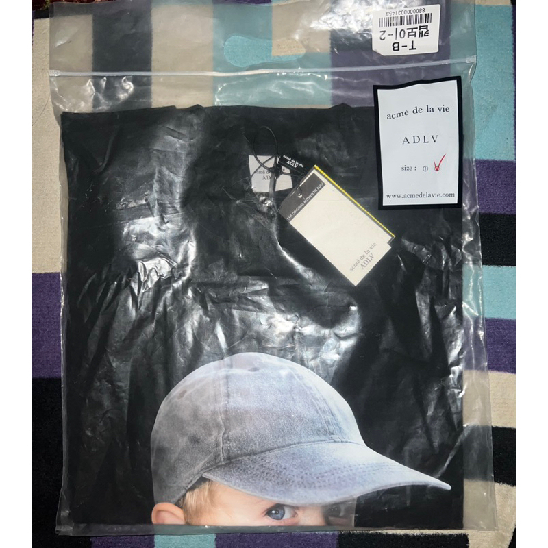 ADLV donut cap boy tee