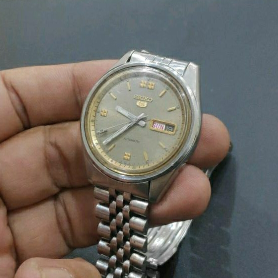 SEIKO 5 VINTAGE 21J REF. 6119-8163 Circa 1971