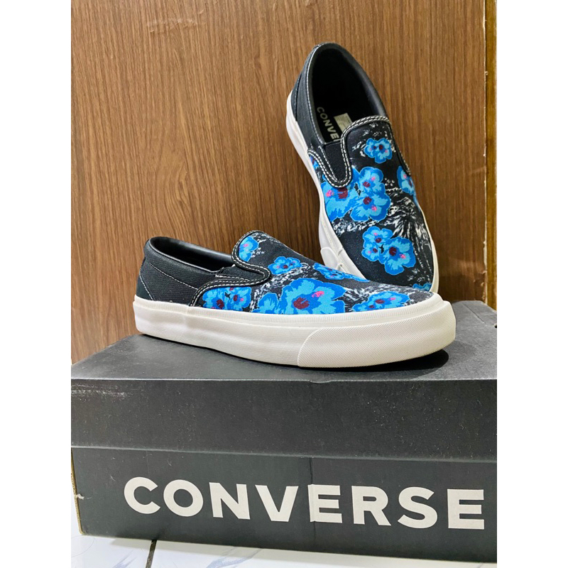 PRELOVED CONVERSE ONE STAR SLIP ON FLORAL PARADISE SIZE 39