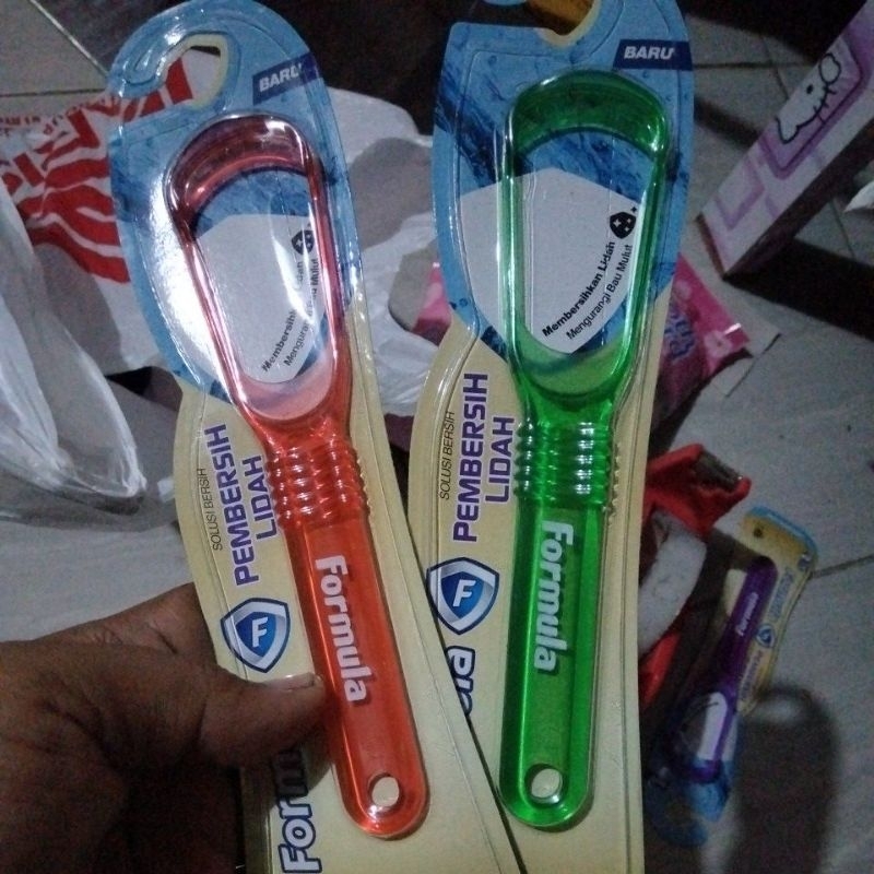 formula pembersih lidah