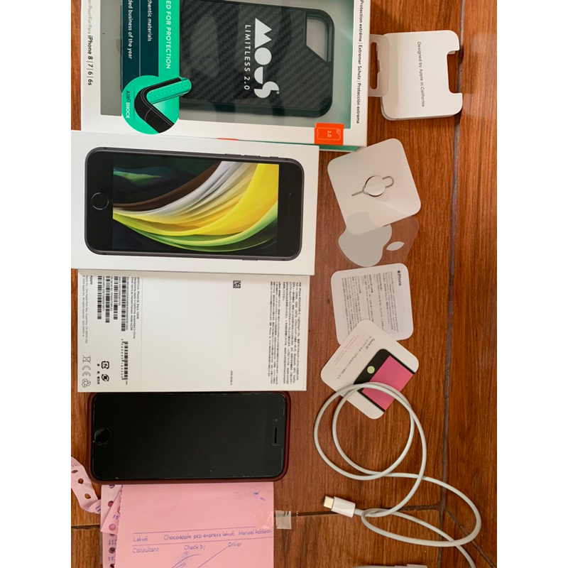 iPhone SE 2020 64GB BLACK IBOX LIKE NEW FULL SET
