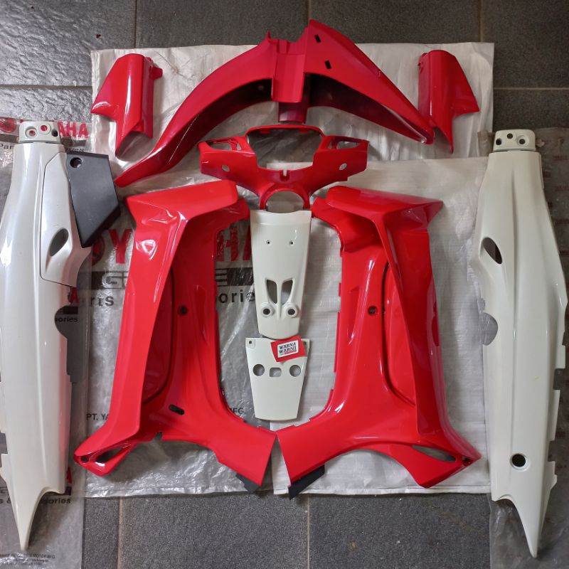 Cover body halus Fullset F1ZR FIZR merah putih
