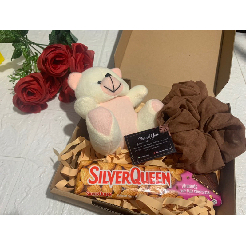 

Hampers Premium Silverqueen cocok buat hadiah | Handbuket_astambul