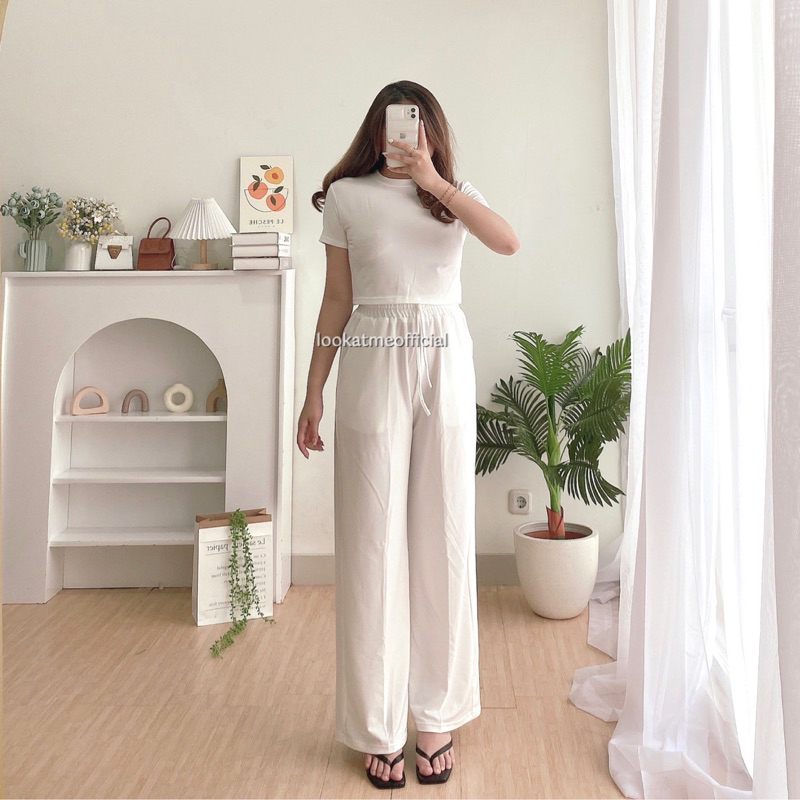 Lookatmeofficial • Ivy Set - Croptop + Pants Setelan Wanita Atasan dan Kulot Premium