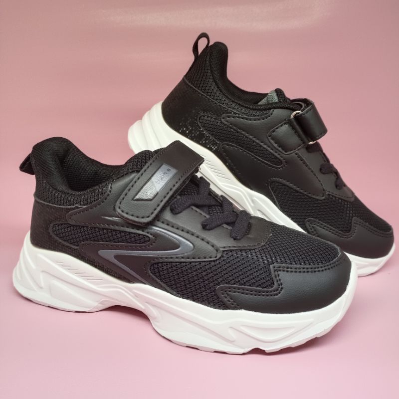 Sepatu snaker unisex Dans Hestia