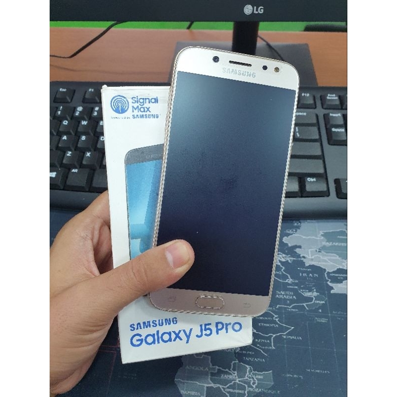 Samsung J5 Pro 2017 • 3/32gb Second Like New