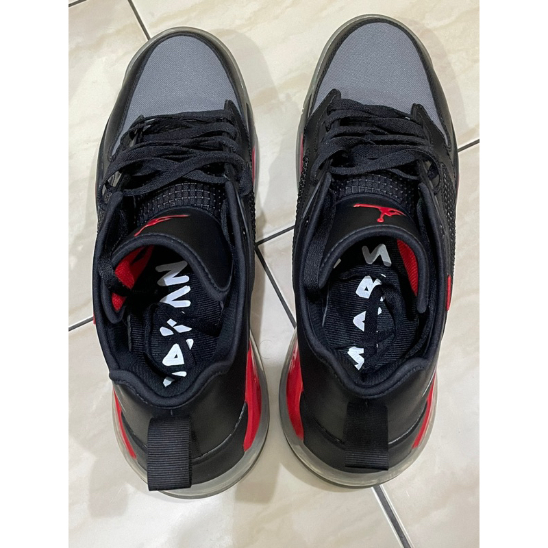NIKE JORDAN MARS 270 LOW BLACK SIZE 45