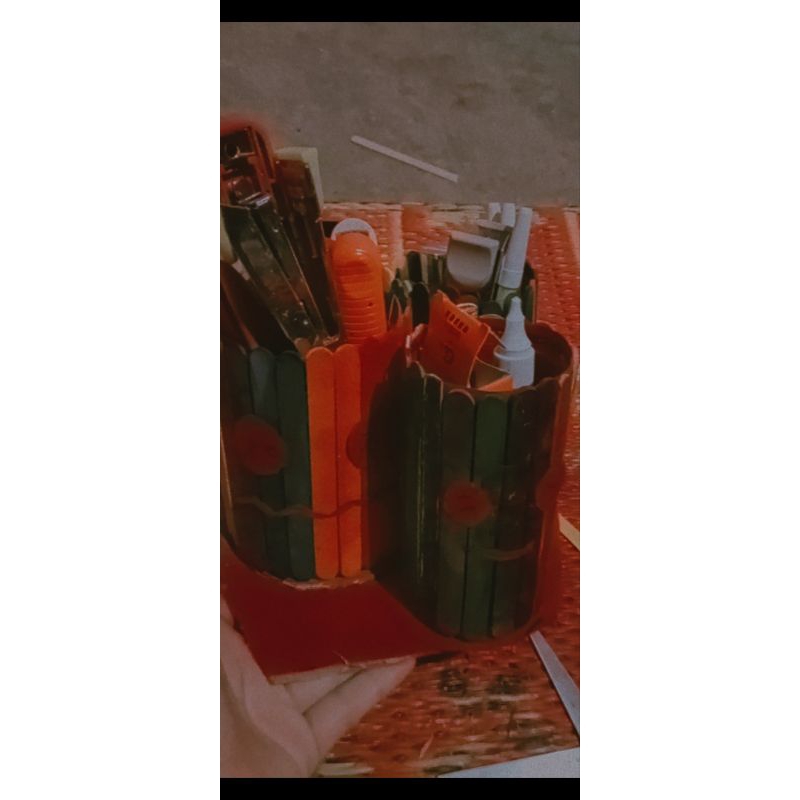 

tempat pensil