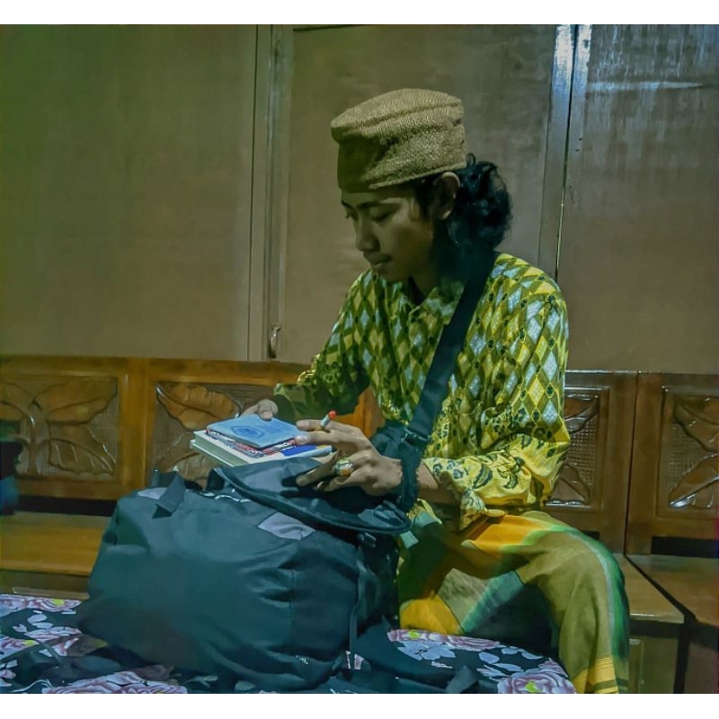 songkok rajut/kopiah rajut goni/peci goni/peci habib bahar