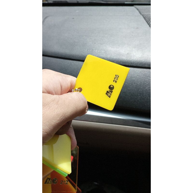 Acrylic Akrilik Marga Cipta MC Lembaran Kuning Solid #235 2mm uk. A5 15x21