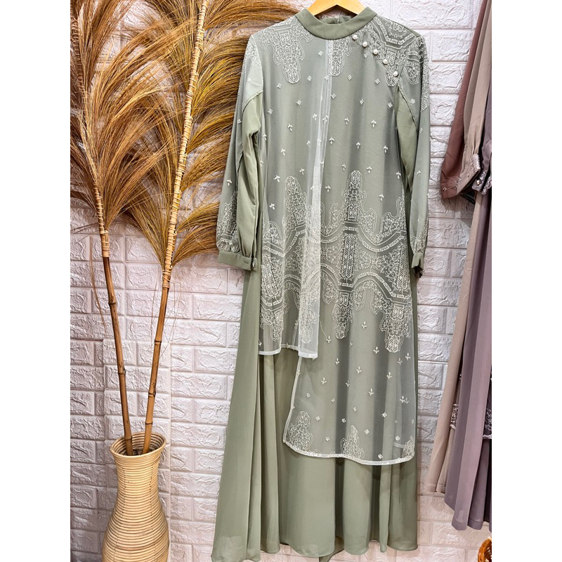 Yasmine Dress marevi