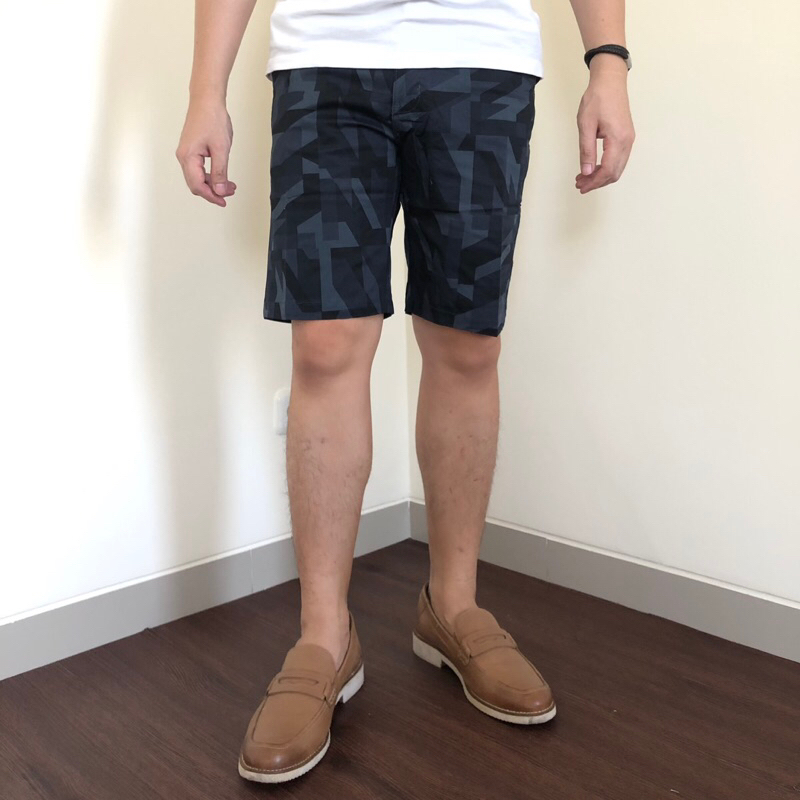 [CLEARANCE SALE] Celana Pendek Motif Abstrak Chino Slimfit Dimension Short Pants Pria