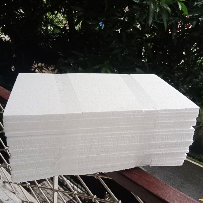 

styrofoam gabus pengaman tambahan packing supaya lebih safety / aman untuk produk elektronik dan yang mudah pecah belah