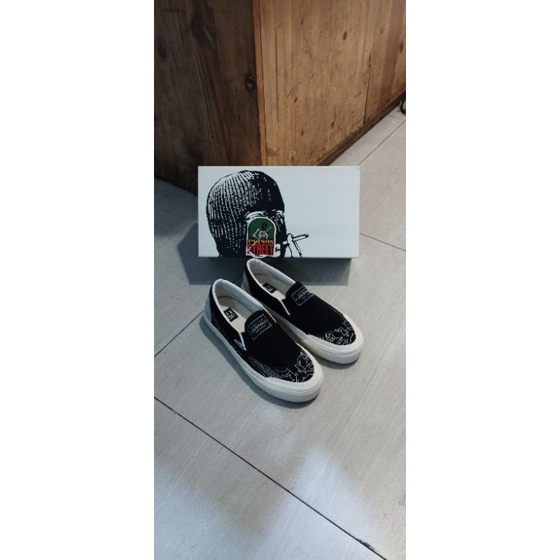 Poison Street Tekno Slip On 43