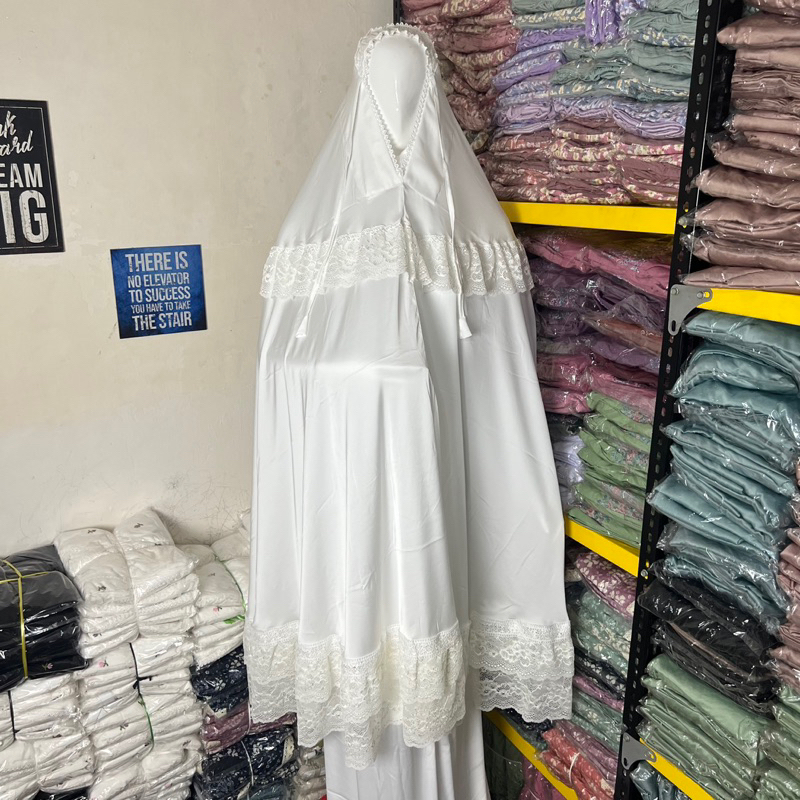 Mukena Dewasa Armani silk Renda Mewah 2023