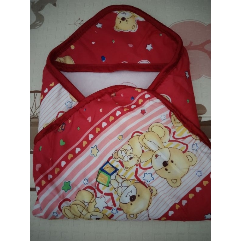 Preloved Selimut bayi like new cuma dipakai 1x saja waktu pulang dr rs