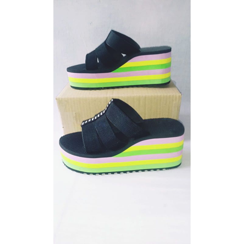 Sandal Madura Asli Terkuat Cewek Cantik Size 36-42 Sandal Wedges Sandal Gunung