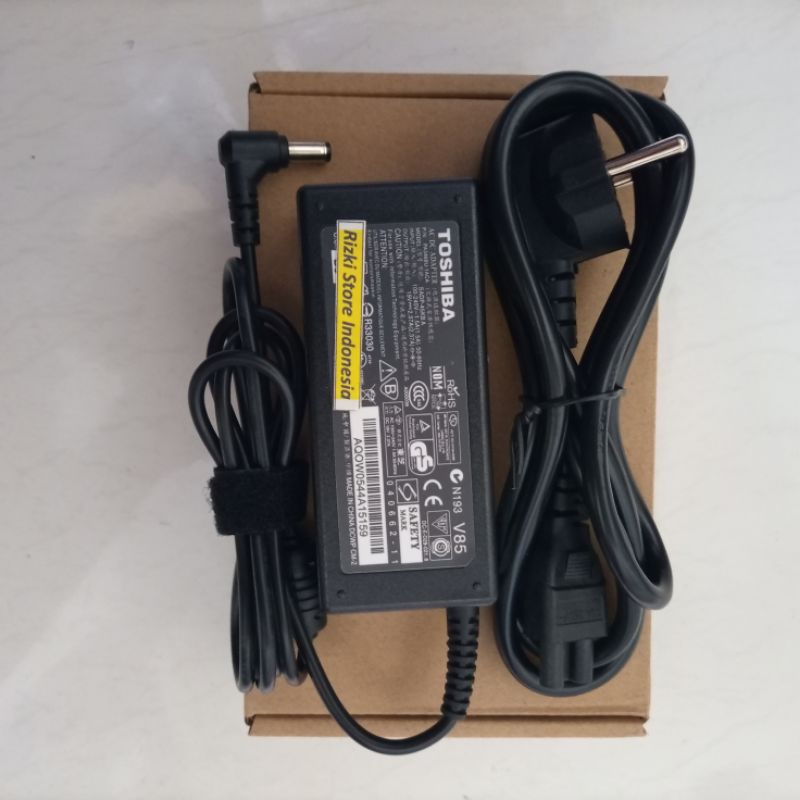 CHARGER Laptop TOSHIBA Portege T210 T215 T215D T230 T235 T235D Z830 Z835 19V 2.37A