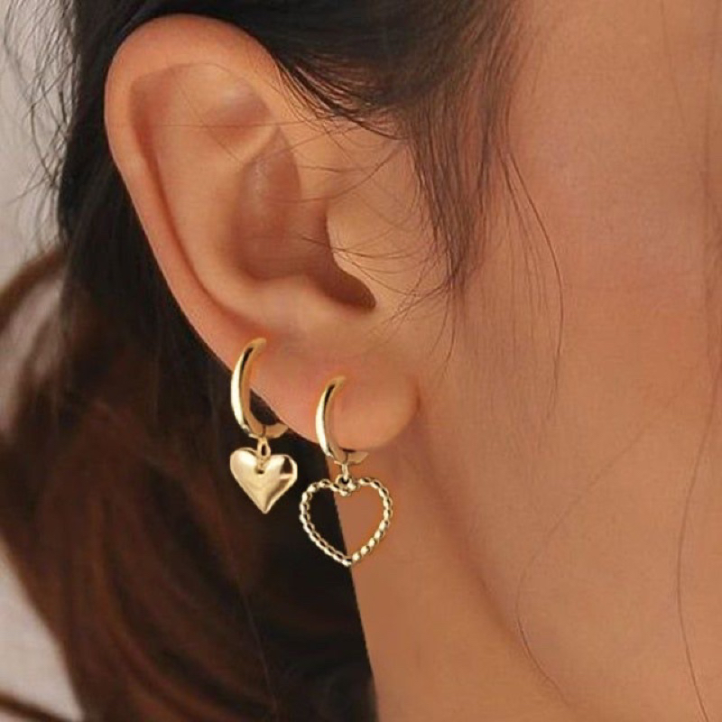 Ark.co - Ambrogio assymetric heart hollow earrings anting hati asimetris minimalis