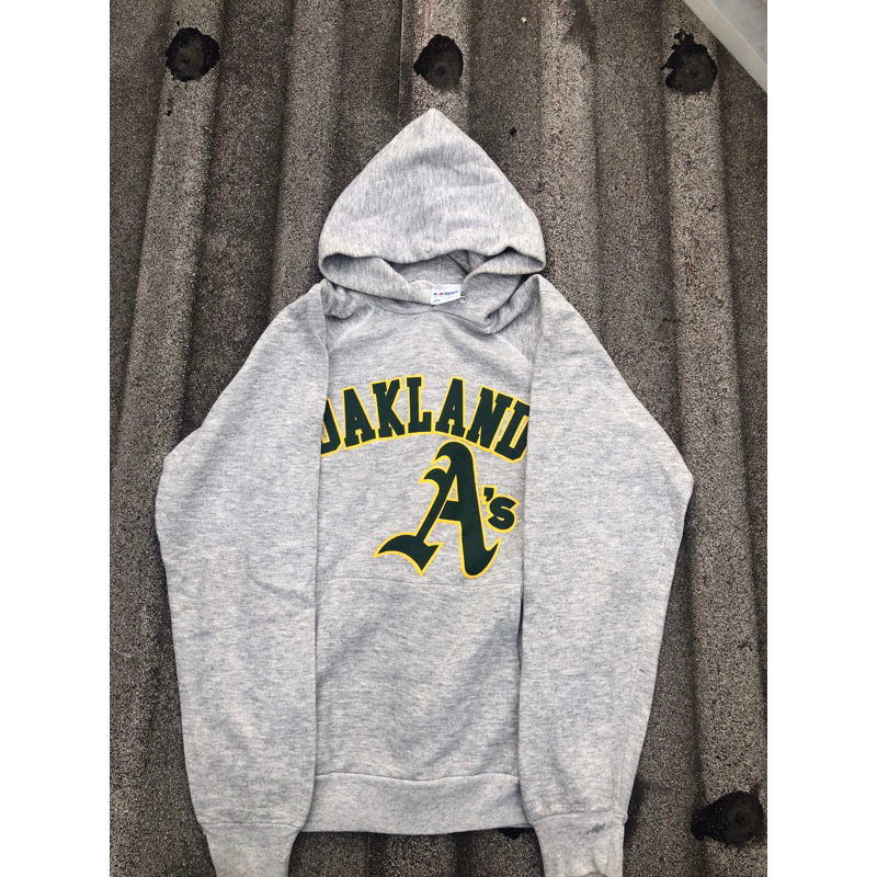 vtg oakland hoodie by hanes
