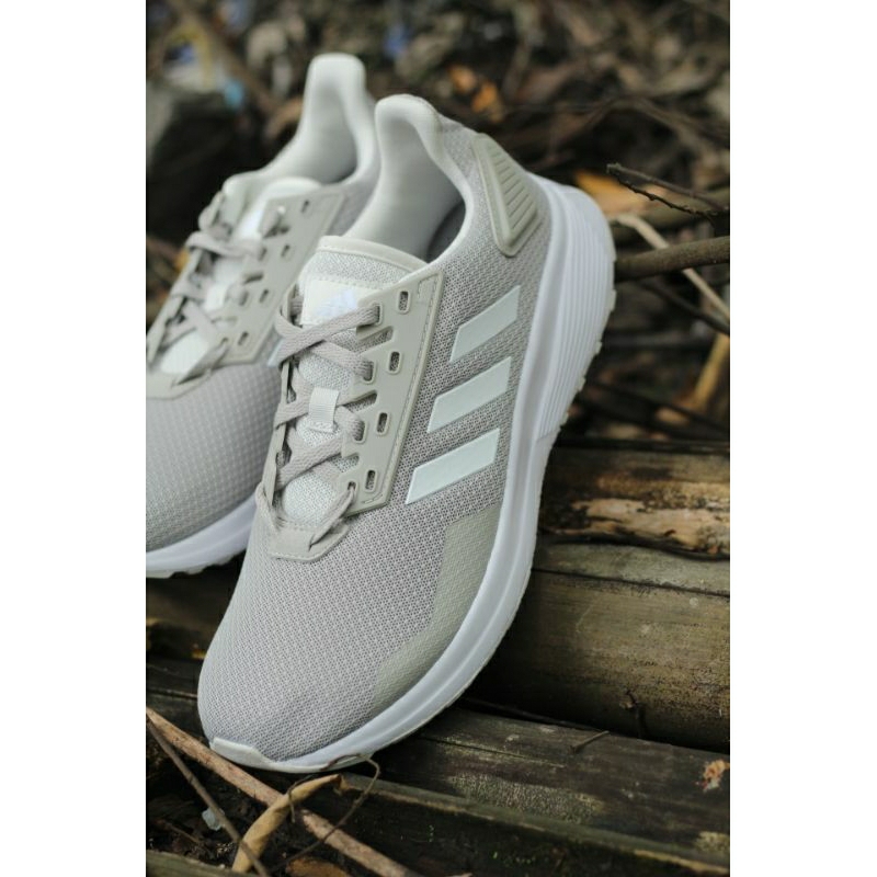 ADIDAS DURAMO 9