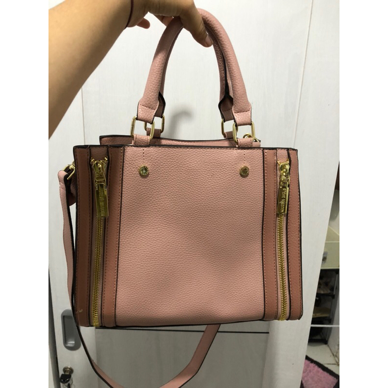 PRELOVED STEVE MADDEN BAG