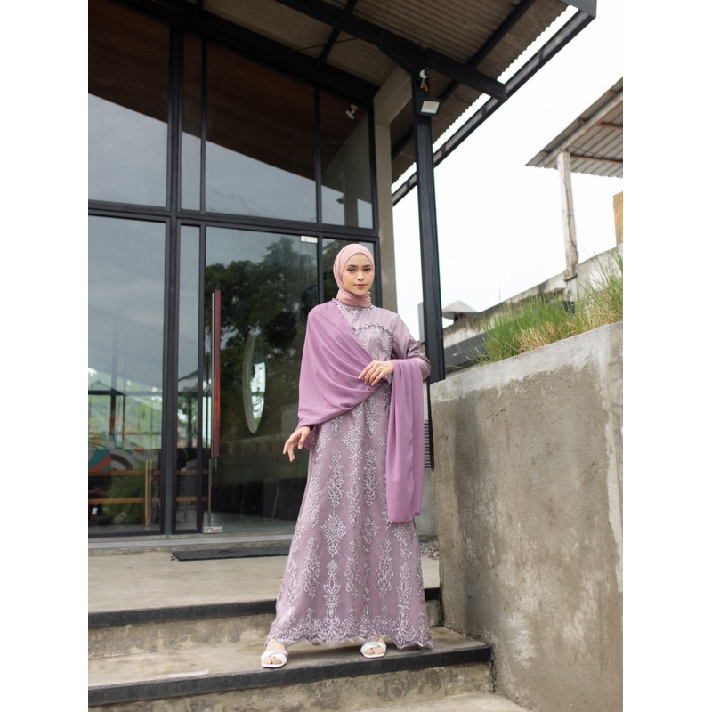 KEBAYA BUNDA-QUEENSA RAYA DRESS