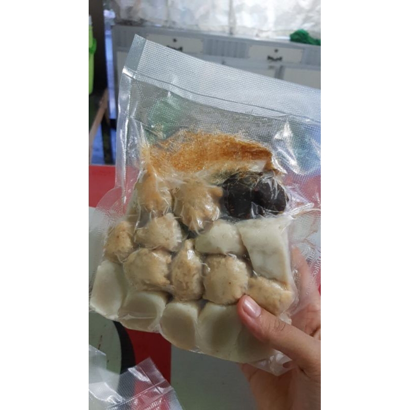 

PEMPEK PALEMBANG