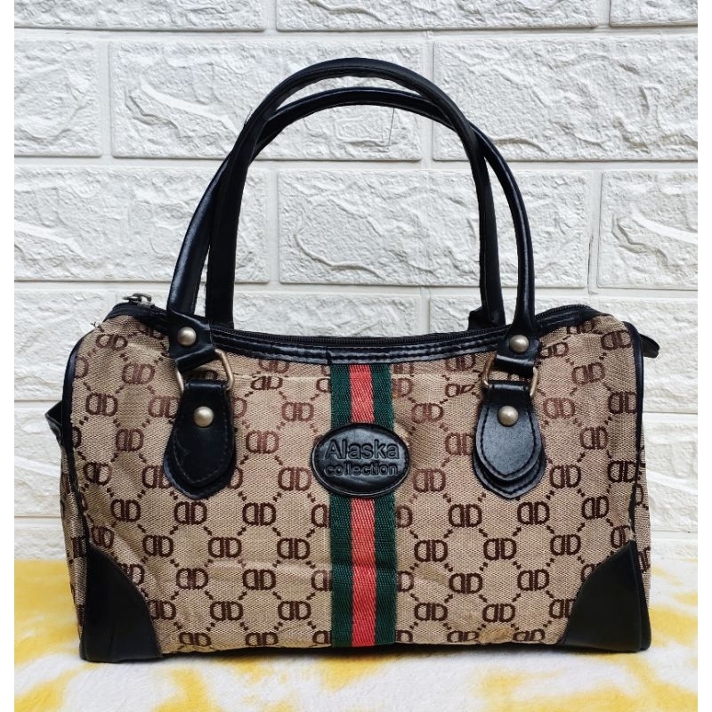 ALASKA COLLECTION ori handbag (ala) GUCCII