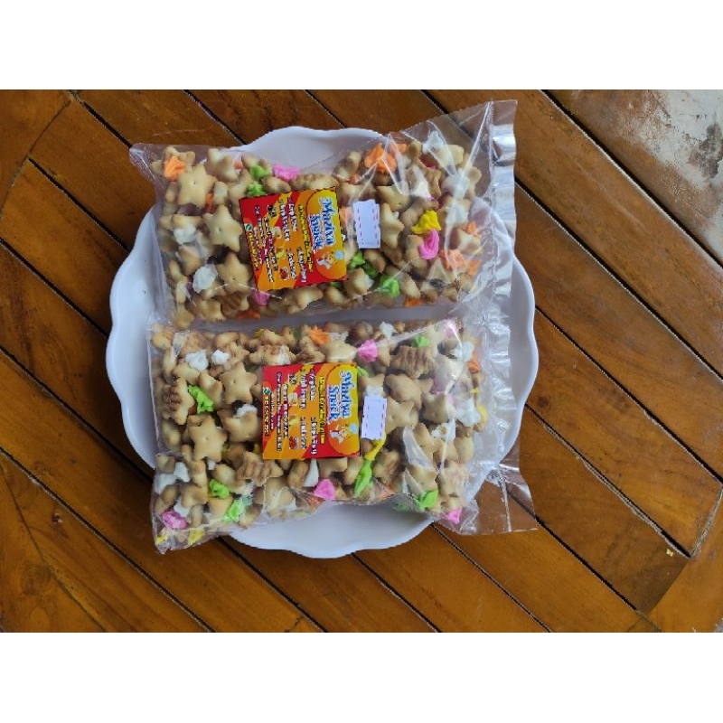 

BISKUIT STAR SNACK JAJAN BISKUIT JADUL 150 GRAM