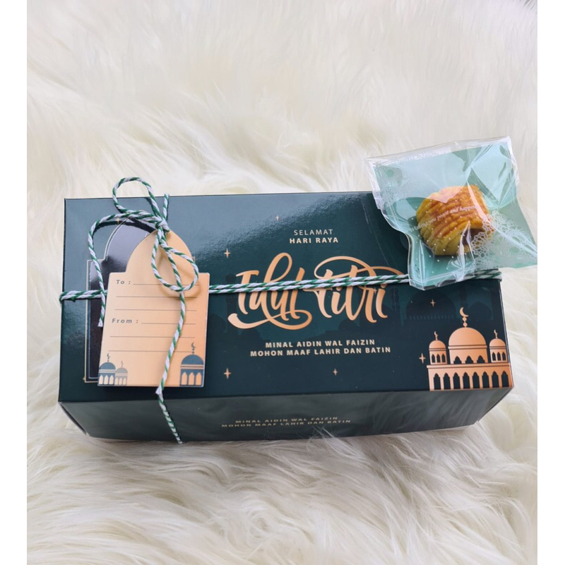 

BOX DUS HAMPERS COOKIES LEBARAN IDUL FITRI