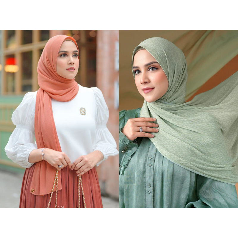 Everyday & Tapis Pleated Shawl