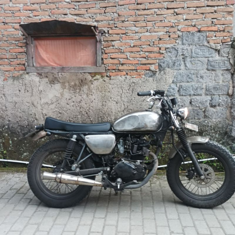 Tangki W175 Custom British Style PNP Kawasaki W175