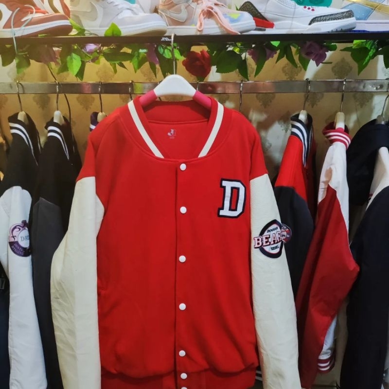 VARSITY D(second brand)
